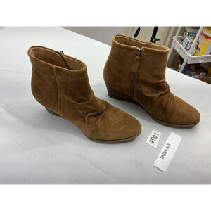 Womans Franco Sarto Winston Ankle Boots 8.5 M Rust Side Zip Scrunched Wedge Heel